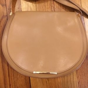 Cuyana tan leather bag